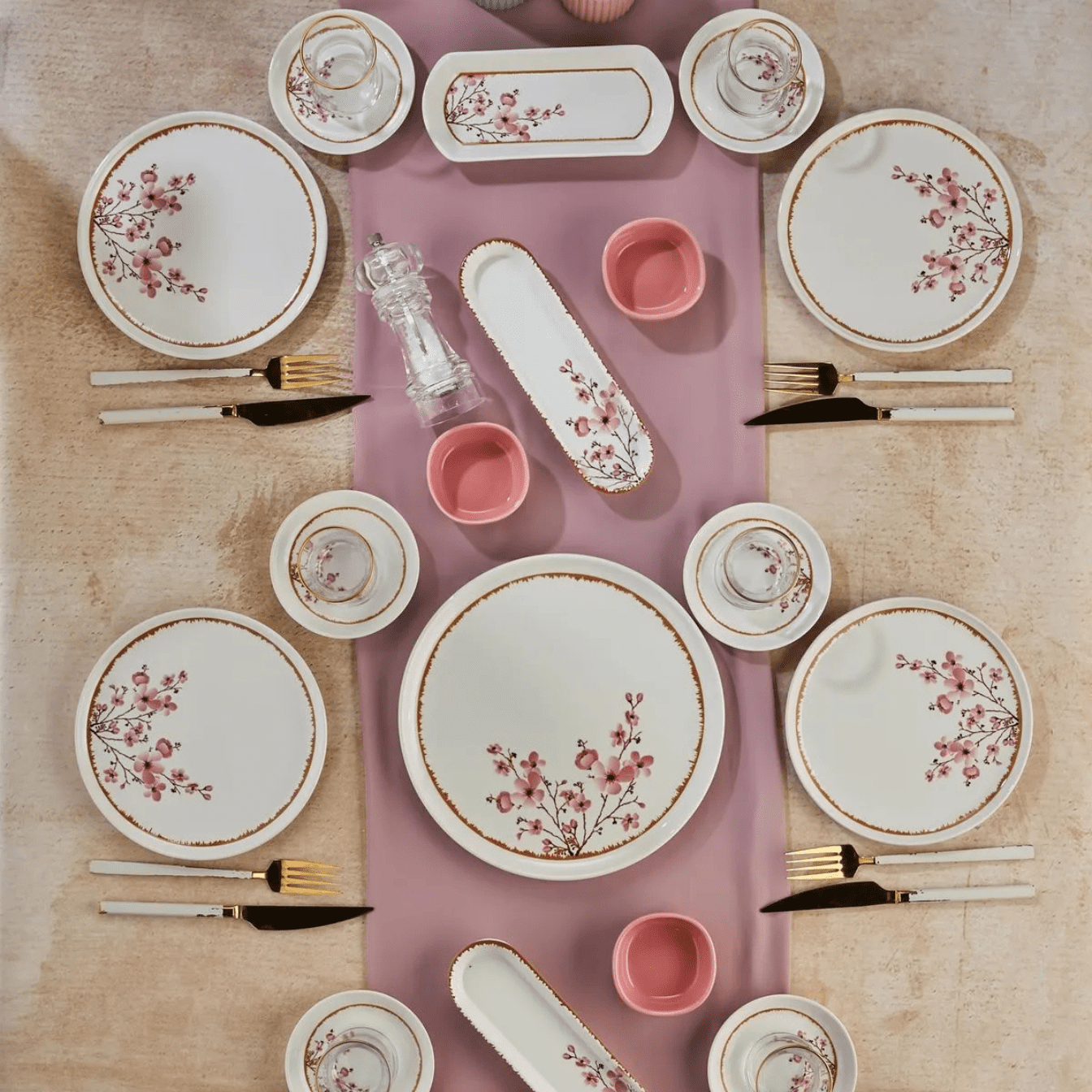 Комплет керамички чинии 21 парче Premium Pink - 6 лица